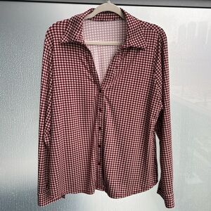 Soft Spandex Blend Checkered Button Down